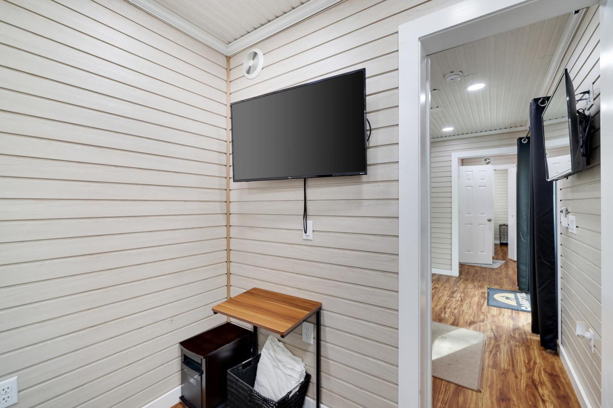 Camptel Poconos Lodging Albrightsville Εξωτερικό φωτογραφία