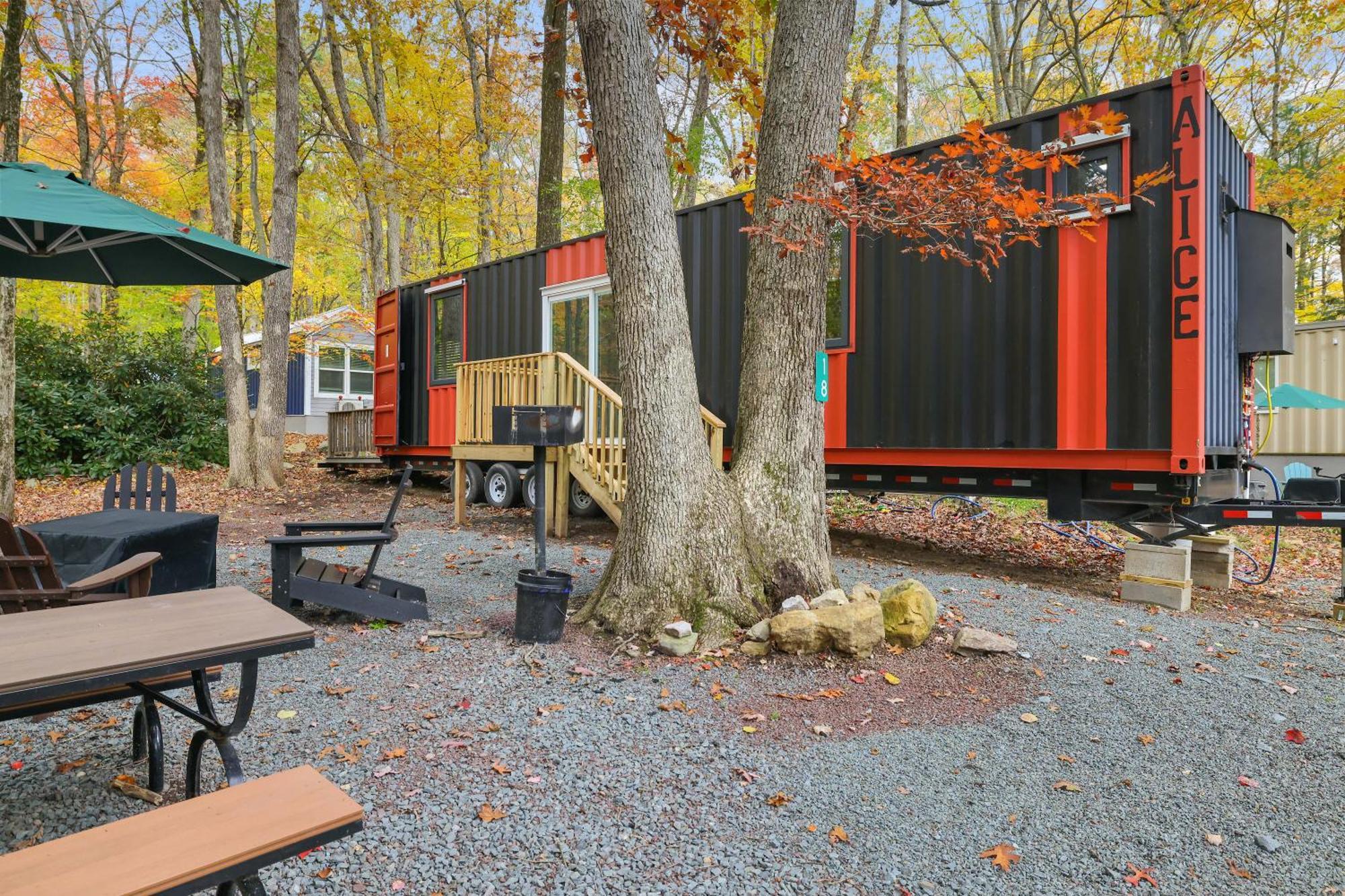 Camptel Poconos Lodging Albrightsville Εξωτερικό φωτογραφία